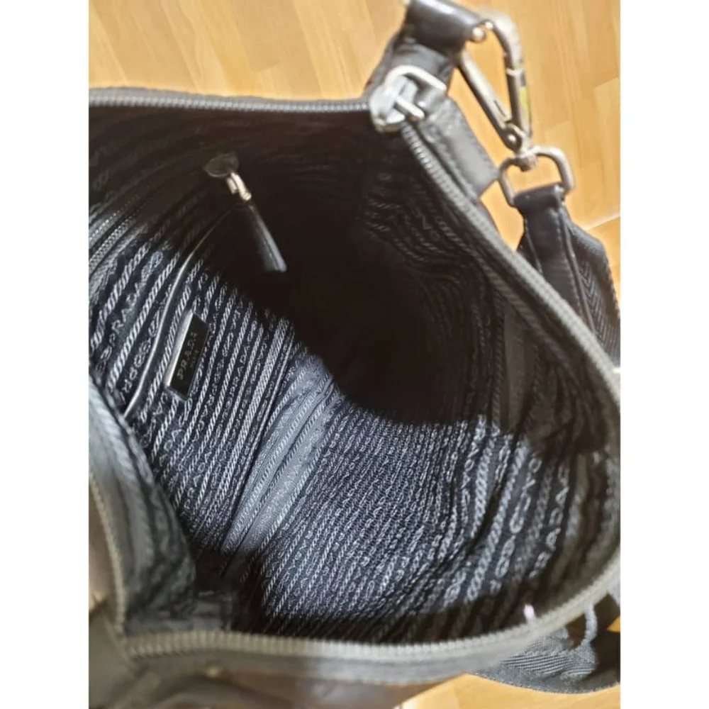 Authentic Prada Black Tessuto Nylon Messenger Crossbody Bag - Picture 11 of 12